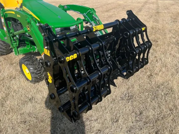 Stinger Compact Clam Grapple