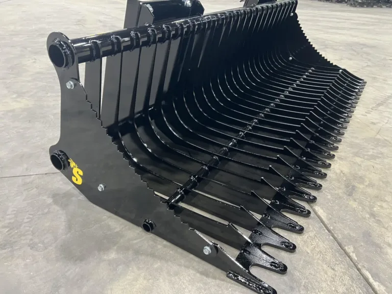 Stinger Compact Rock Bucket