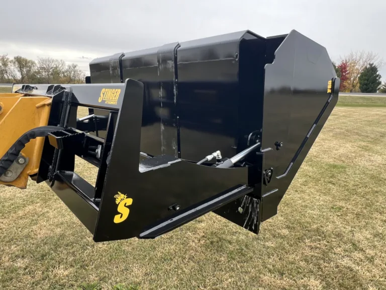 Stinger Hydraulic Dump Bucket